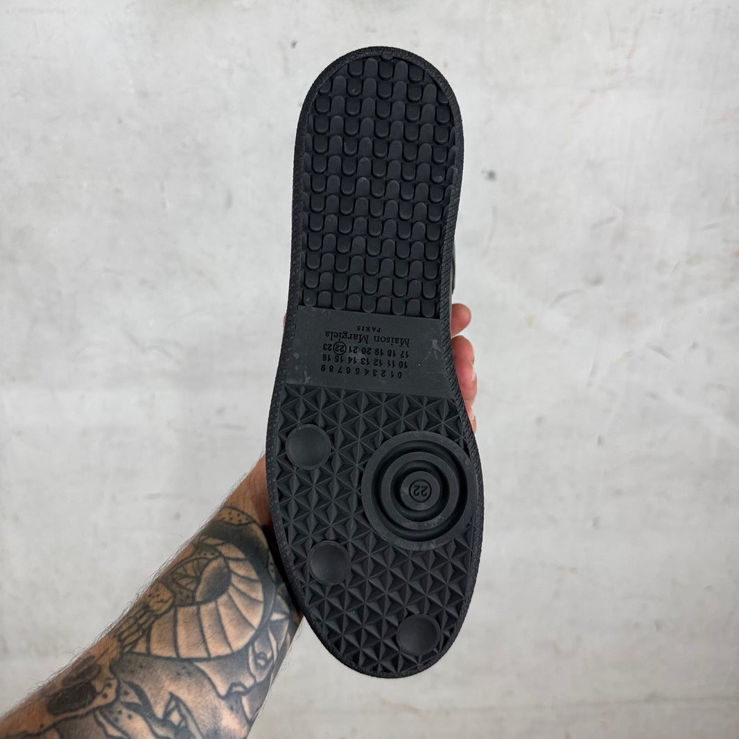 Margiela Re-edition Black Futures