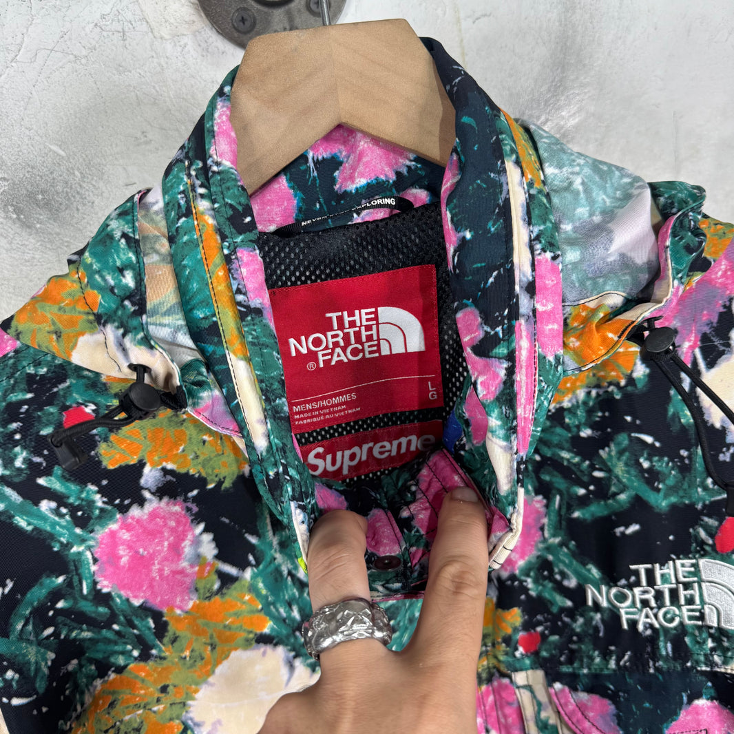Supreme x TNF Floral Trecking Convertible Jacket