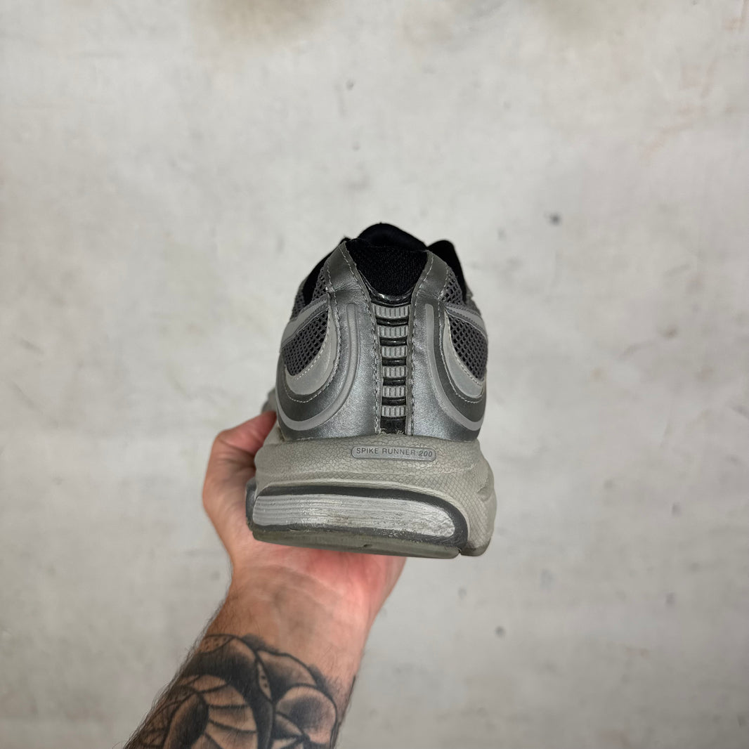 Vetements x Reebok Grey Spike Runners