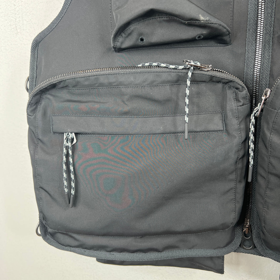 Burberry Multi-Pocket Tactical Vest