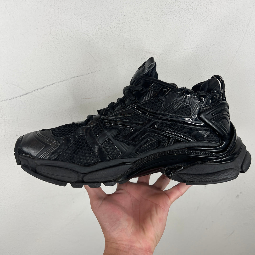 Balenciaga Triple Black Runners