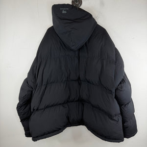 Balenciaga Sample Sporty B Pullover Puffer Jacket