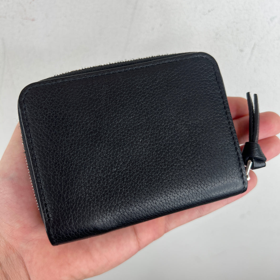 Louis Vuitton LV Metal Logo Wallet