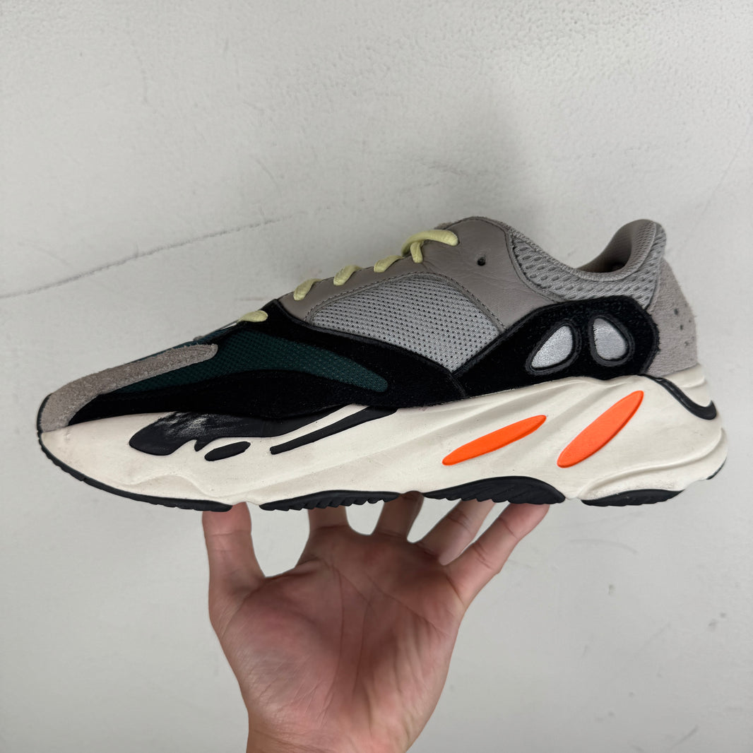 Yeezy 700 Wave Runner Sneakers