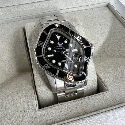 Laarvee Black PEA001 Watch