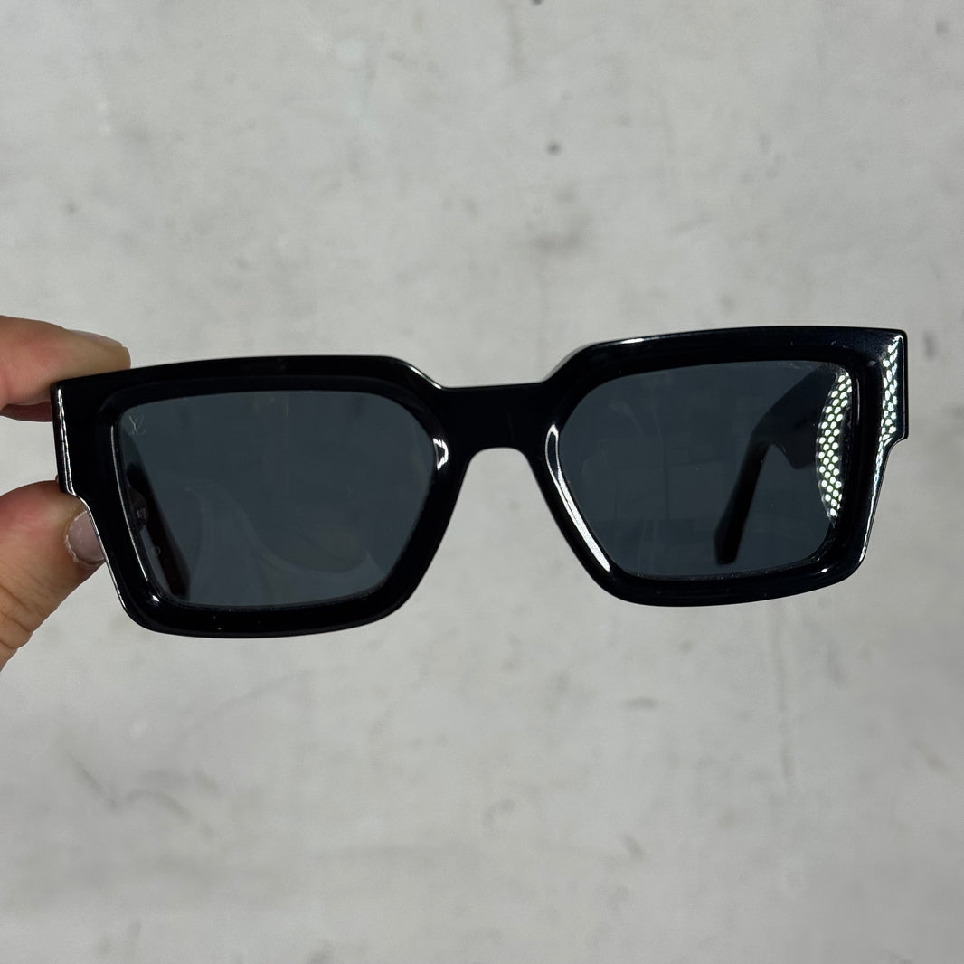 Louis Vuitton Black Clash Sunglasses