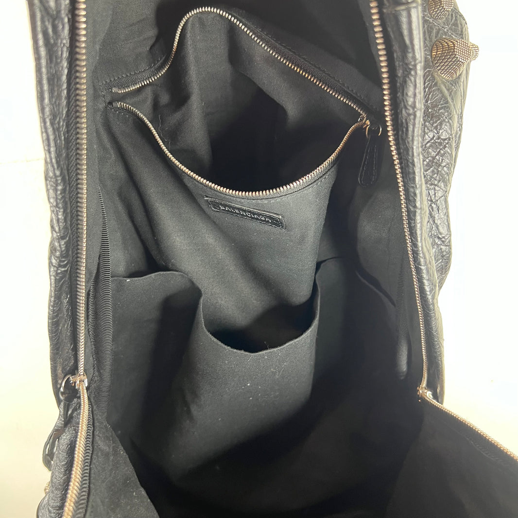 Balenciaga Wrinkled Le Cagole Backpack