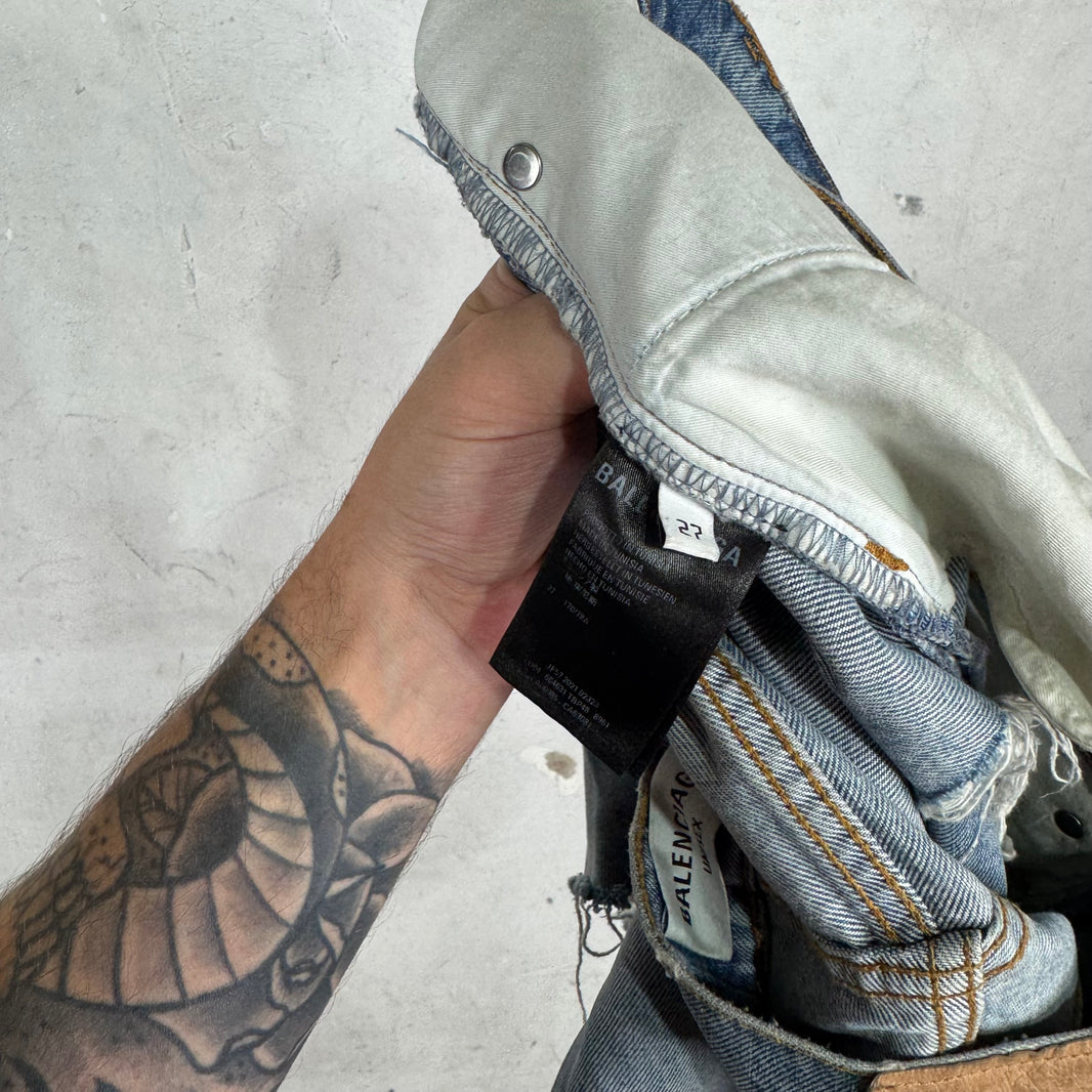 Balenciaga Distressed Lightwash Yeek Jeans