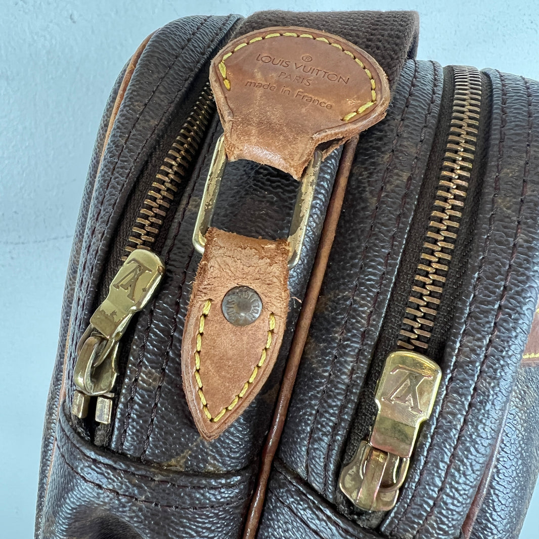 Louis Vuitton Monogram Shoulder Bag