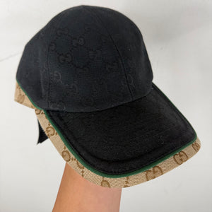 Gucci Black/Beige GG Canvas Monogram Baseball Hat