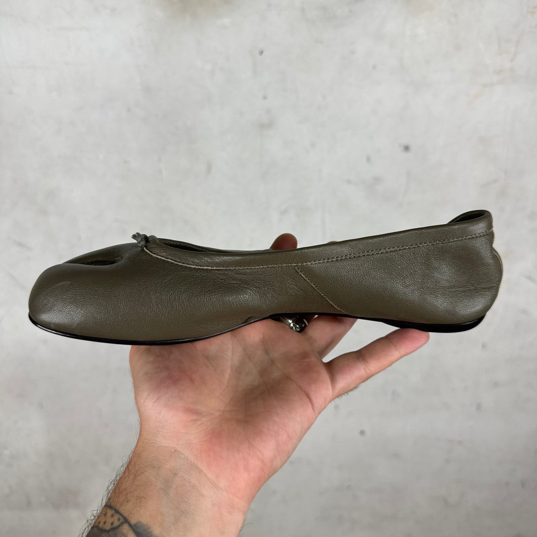 Margiela Olive Tabi Flats DS