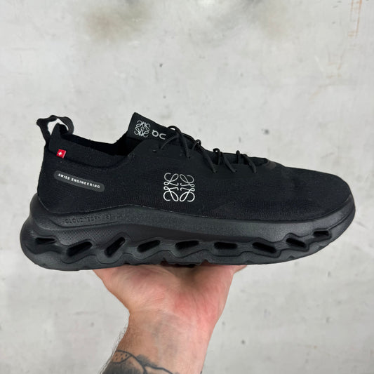 Loewe x ON Cloudtilt Black