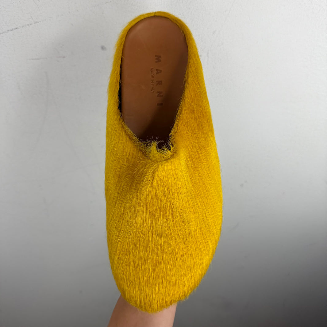 Marni Yellow Fussbett Mules