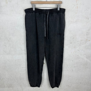 Gucci Frayed Spellout Logo Sweatpants