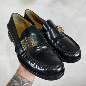 Gucci Two Toned Buckle Loafers