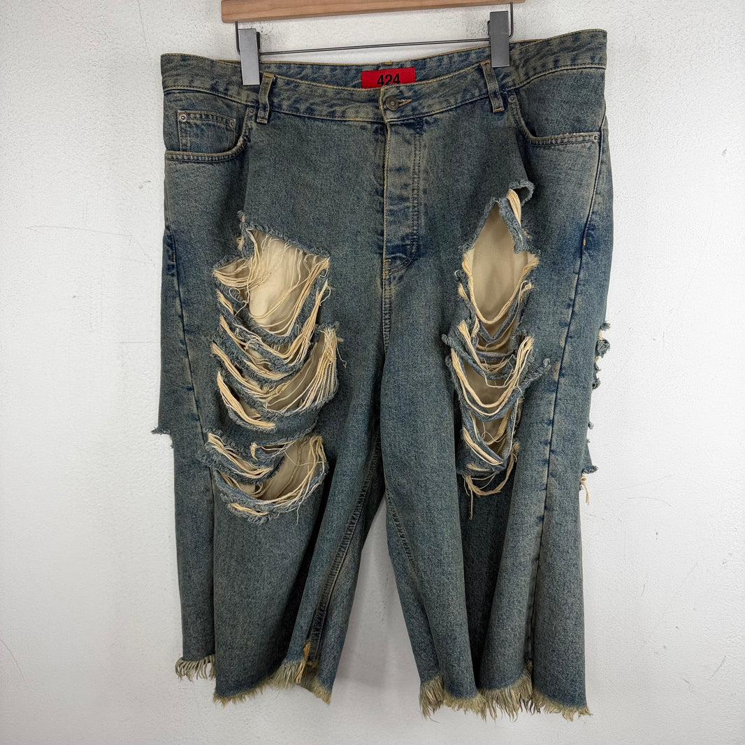 424 Big Daddy Jean Shorts