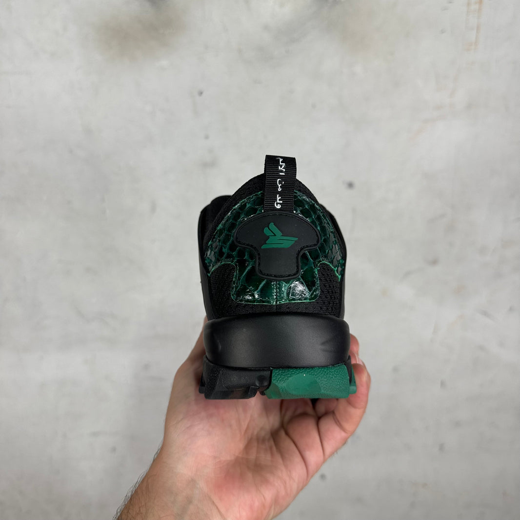 Sicko Python Sneakers DS