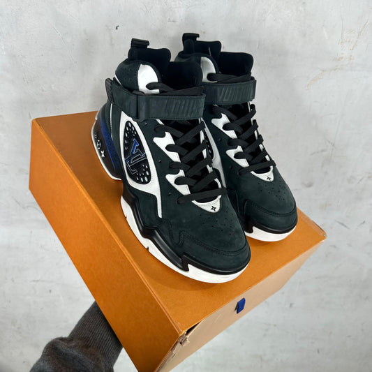 Louis Vuitton Trainer 2 Black Sneakers