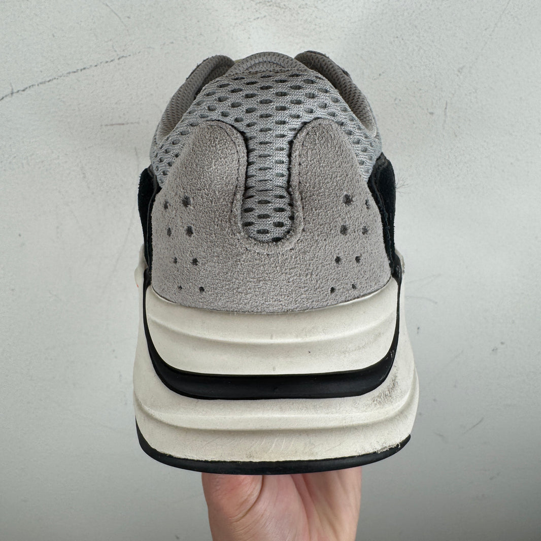 Yeezy 700 Wave Runner Sneakers