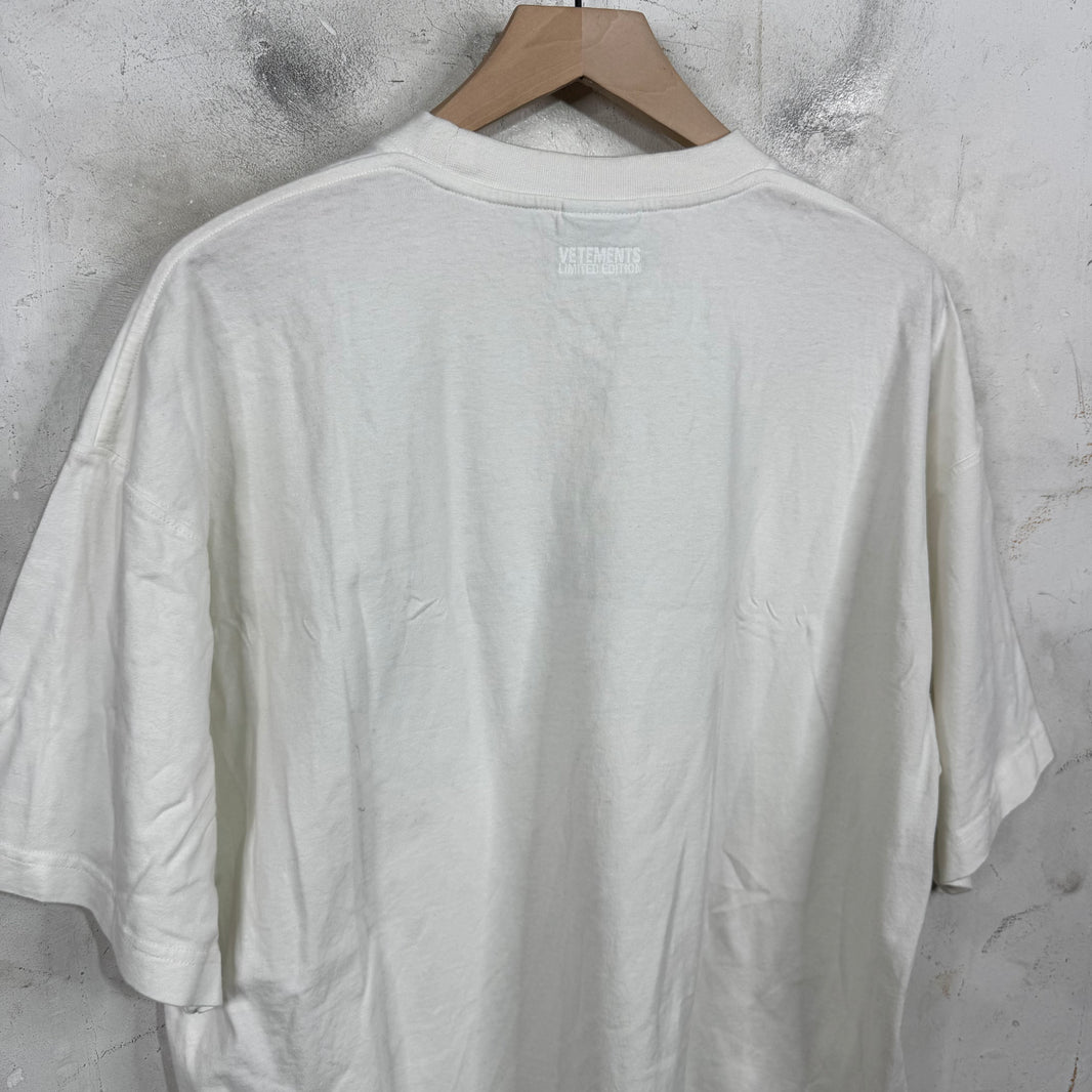 Vetements Hemmed Keeping Up W/ Gvaslias T-Shirt