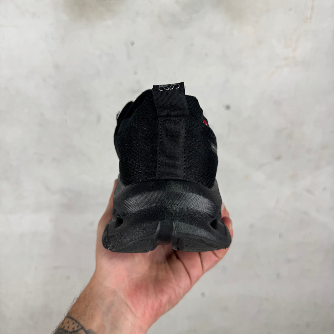 Loewe x ON Cloudtilt Black