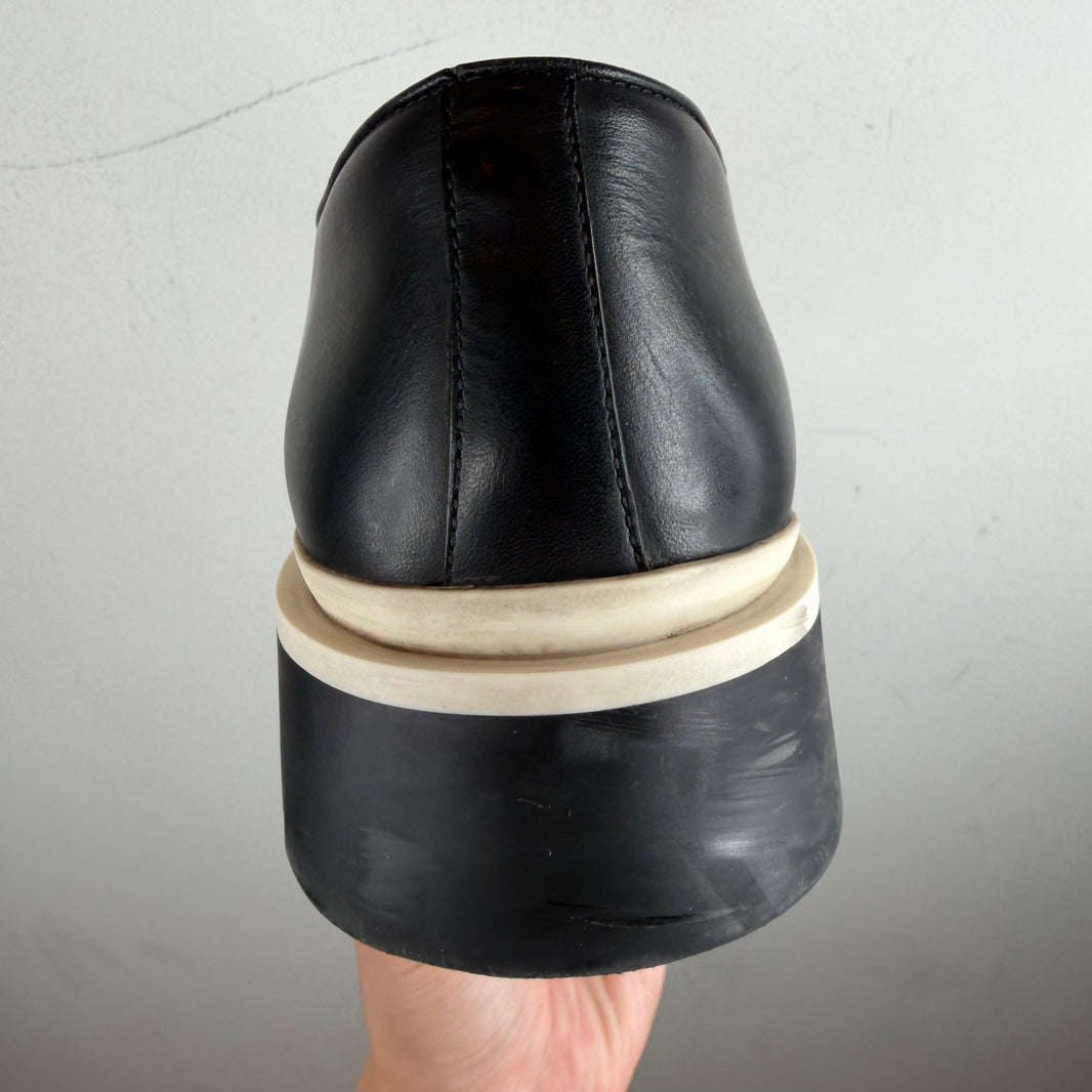 Bottega Veneta Black/White Tire Low Derbies
