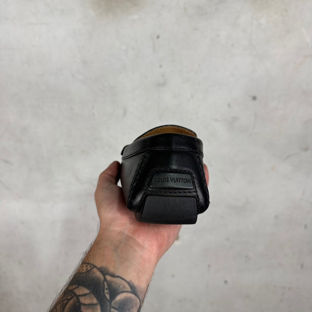 Louis Vuitton Gold Buckled Driver Shoes