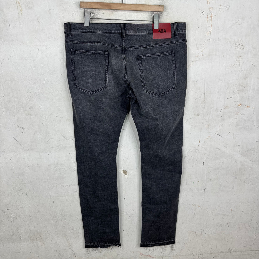424 Frayed Hem Charcoal Jeans