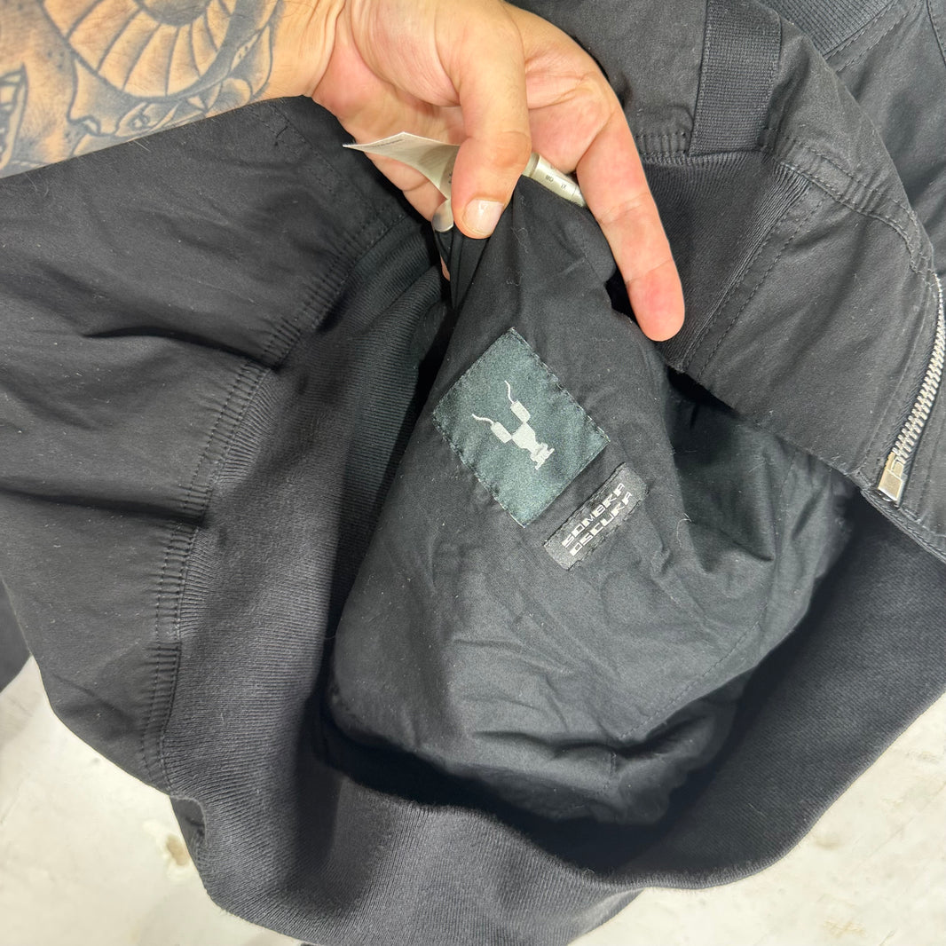 DRKSHDW Sombra Oscura Bomber