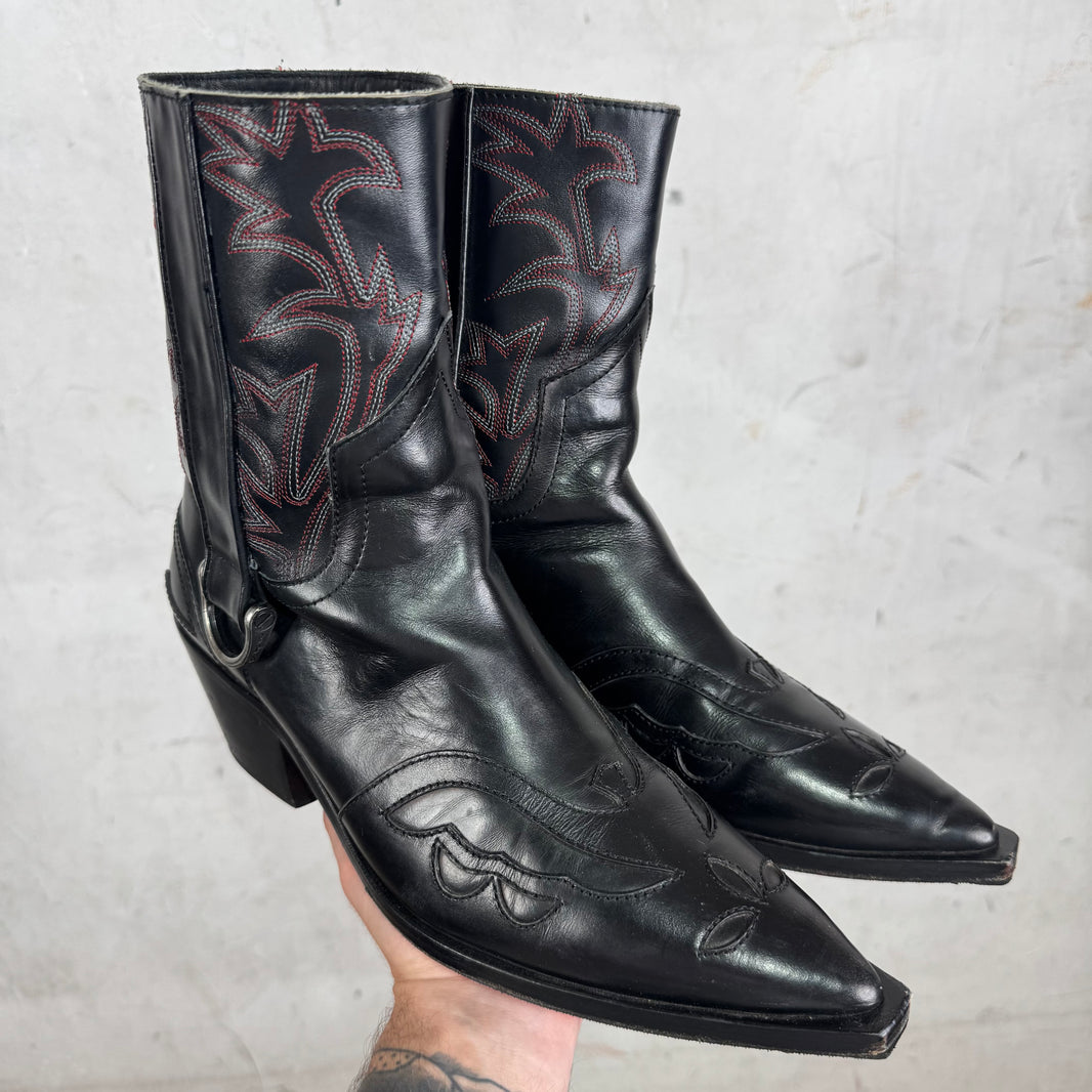 ERD Pullover Cowboy Boots