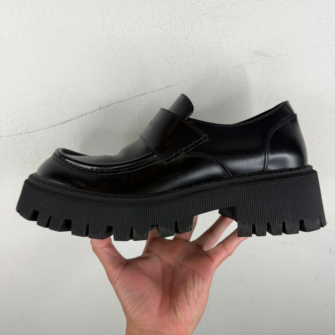 Balenciaga Low Top Tractor Loafer