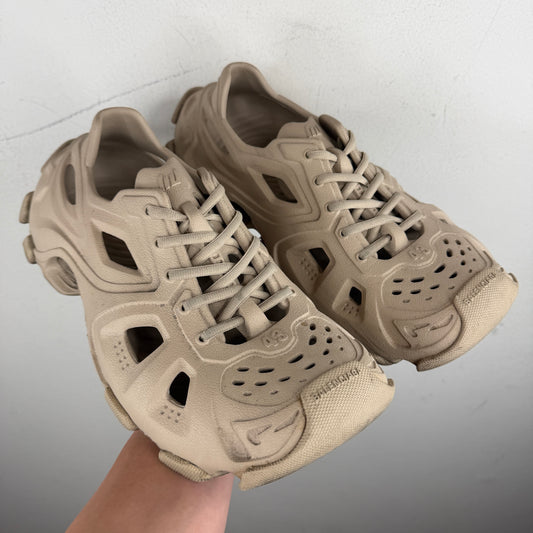 Balenciaga Tan HD Lace Up Sneakers