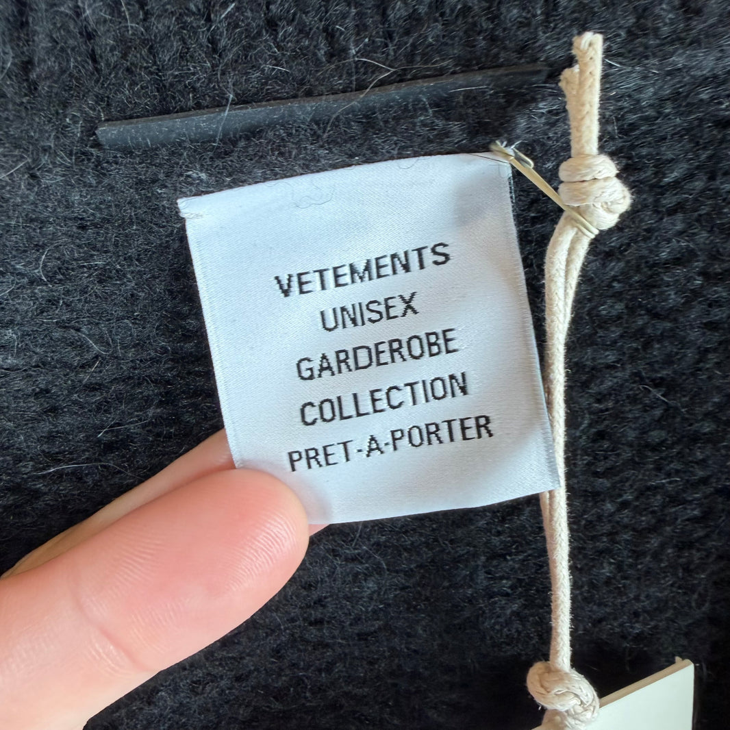 Vetements Fancy Button Cardigan