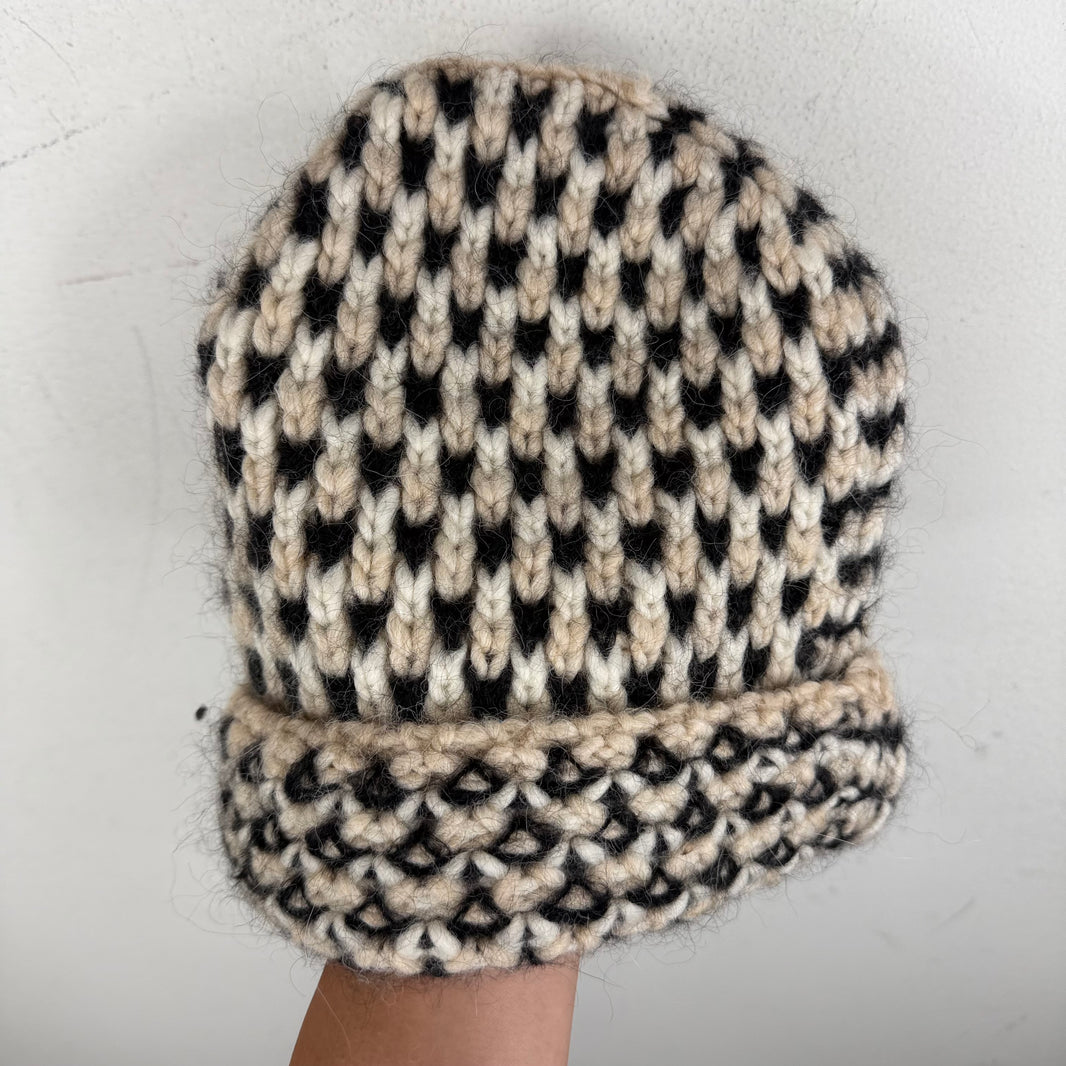 Marni Black/White Knit Beanie