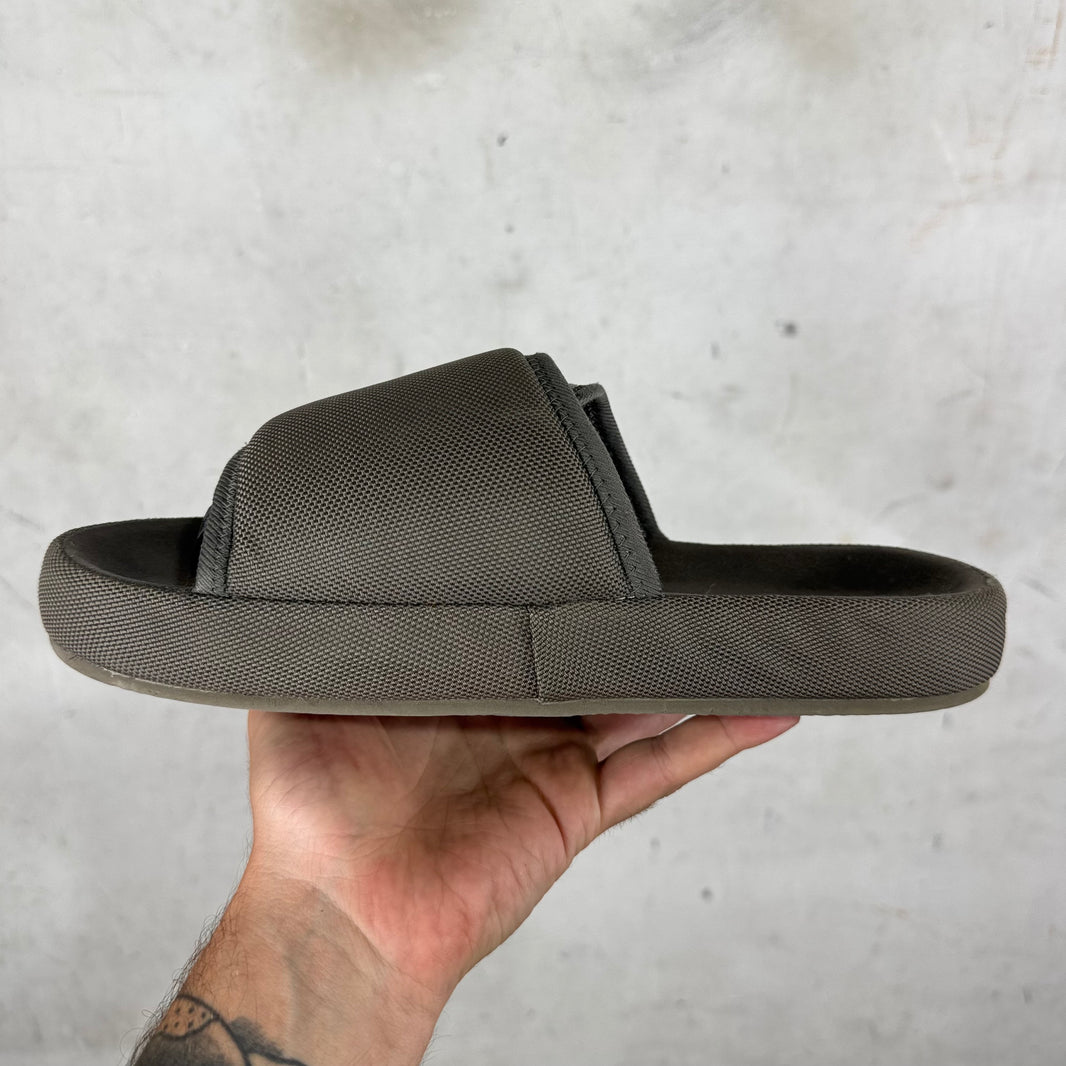 Yeezy Season 6 Nylon Slides