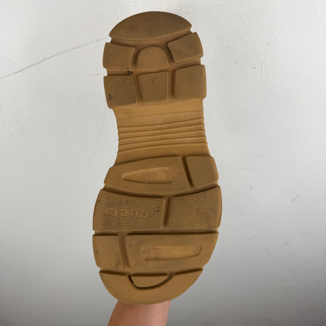 Gucci Beige/Burgundy Leather Strap Sandals