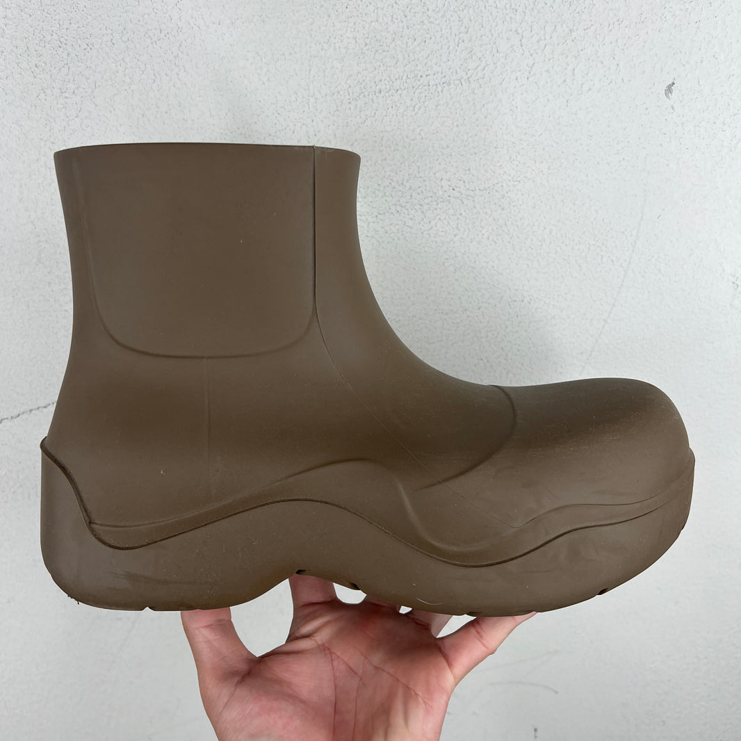Bottega Veneta Brown Rubber Puddle Boots
