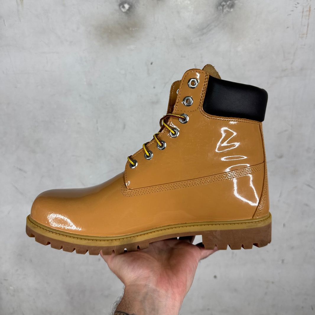 Timberland x Veneda Carter Patent 6 in Boots