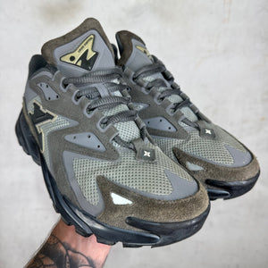 Louis Vuitton Grey Suede Tatic Sneakers