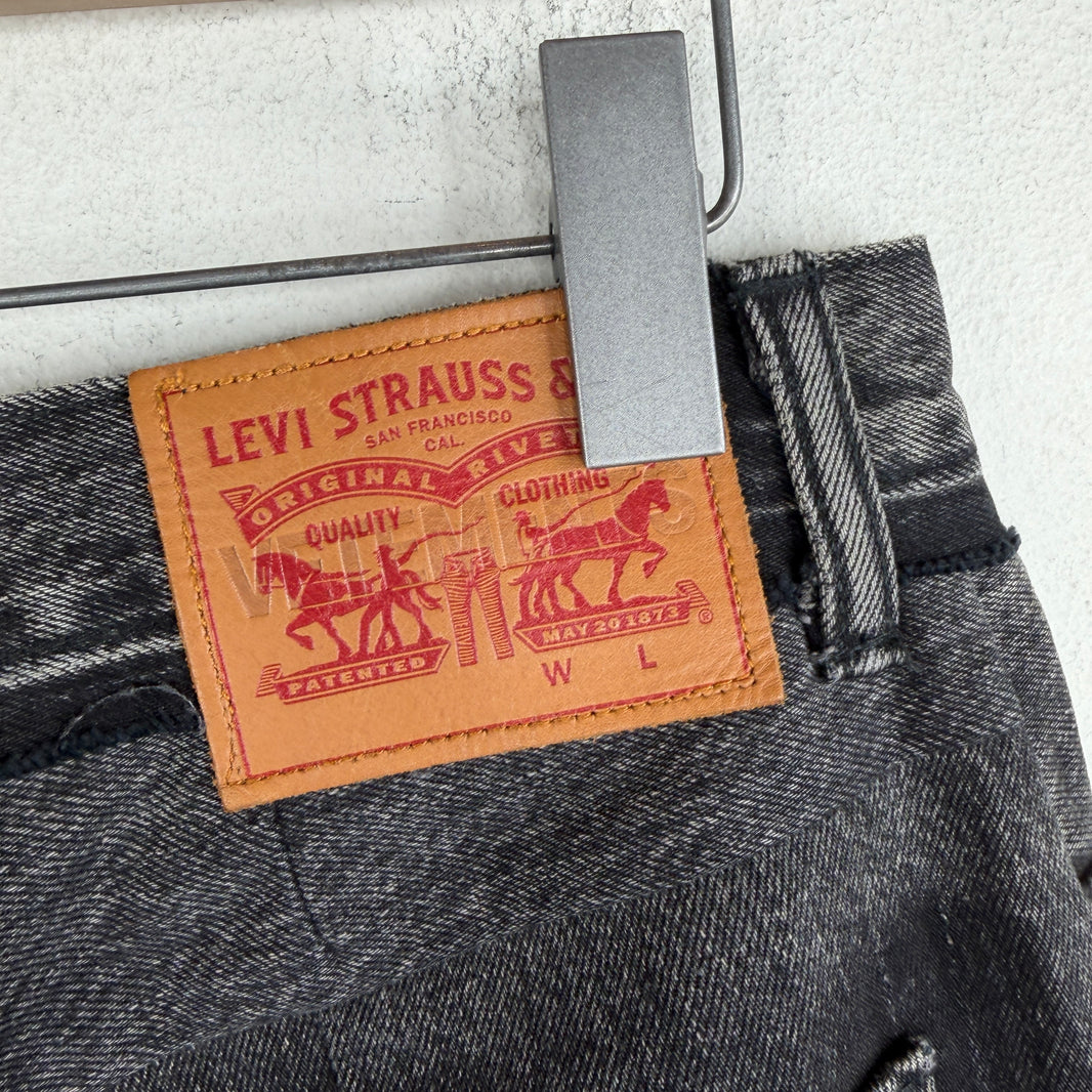 Vetements Levis Rebuilt Black Jeans