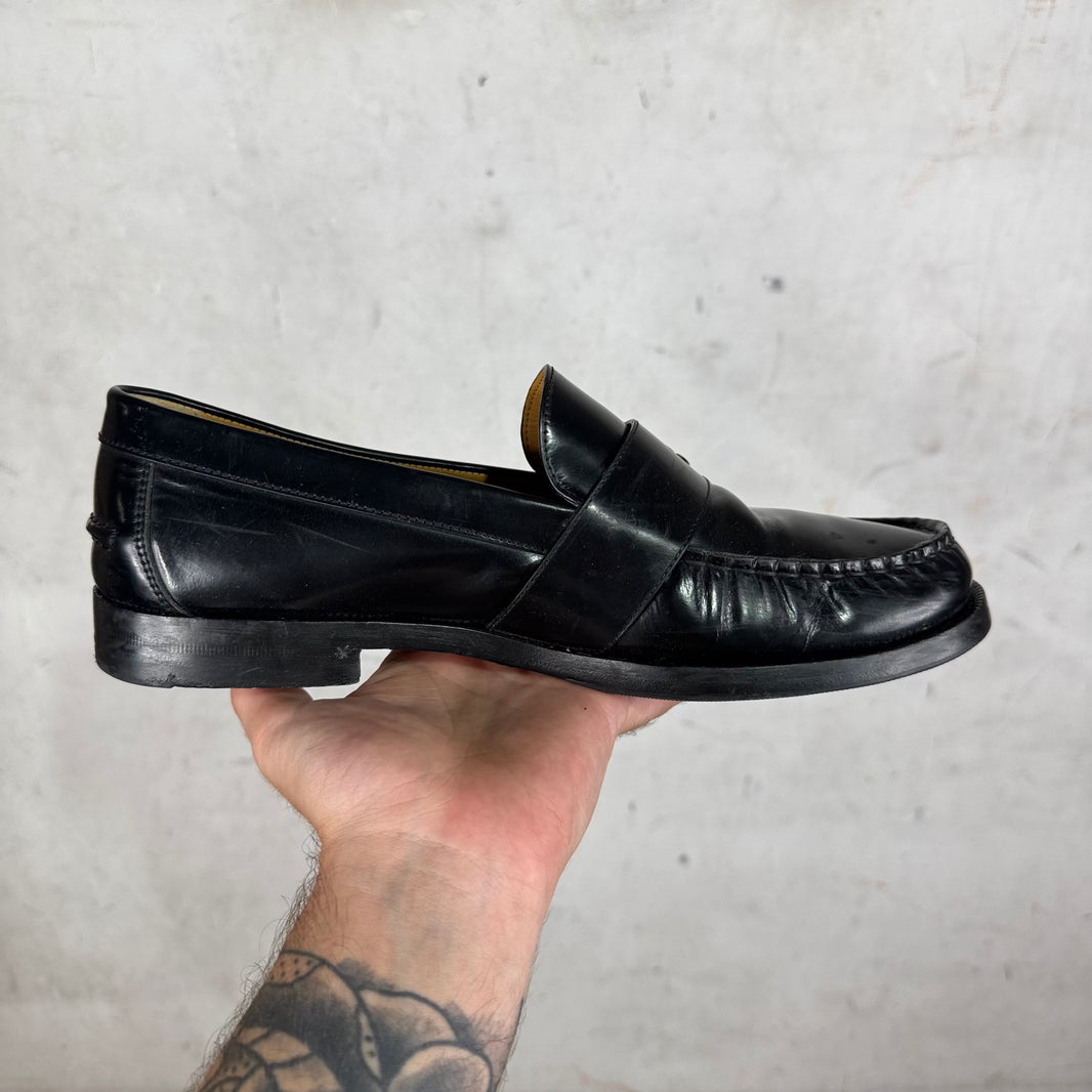 Gucci Two Toned Buckle Loafers