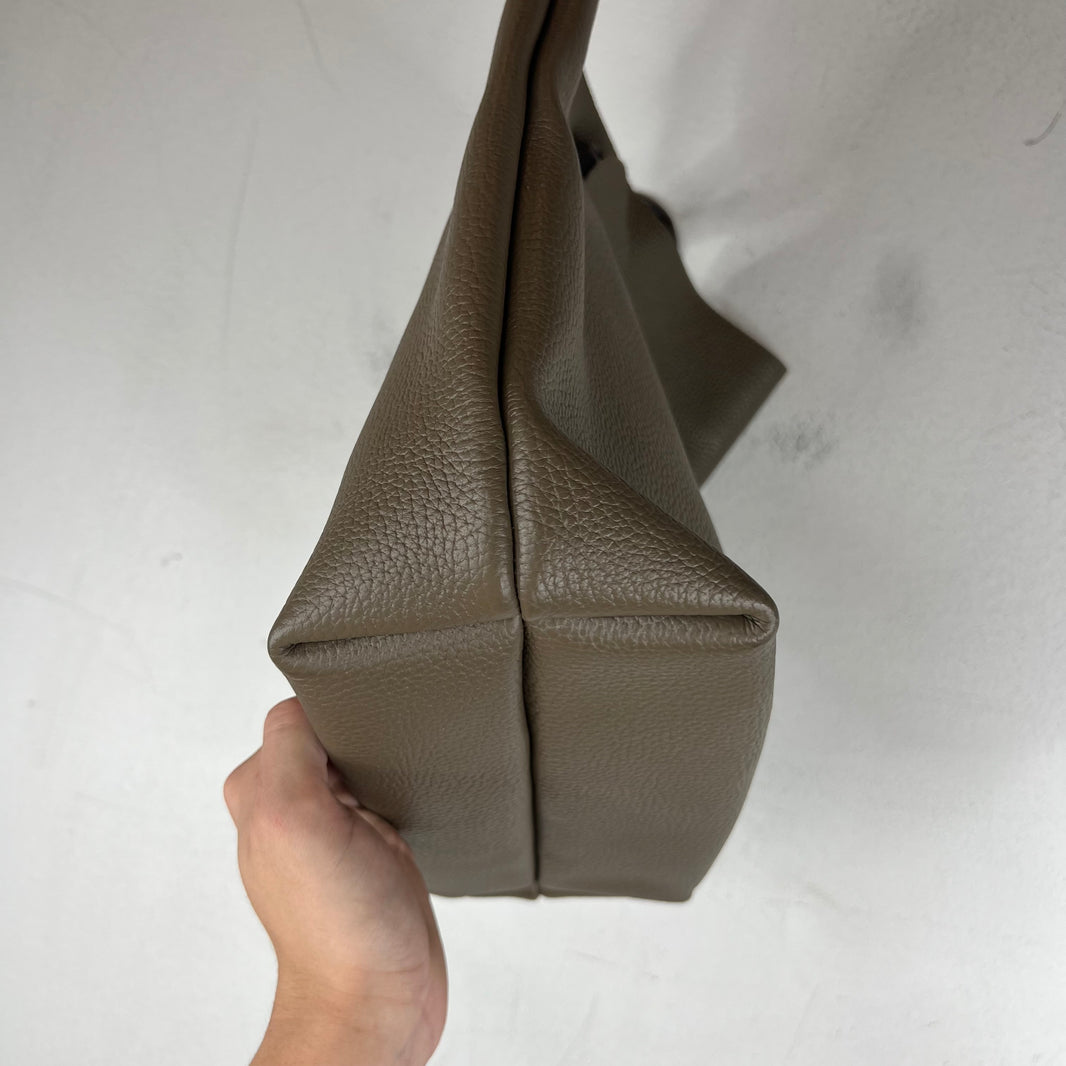 Hender Scheme Bucket Tote Bag