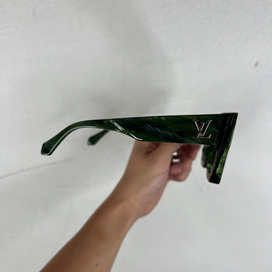 Louis Vuitton Marble Cyclone Sunglasses