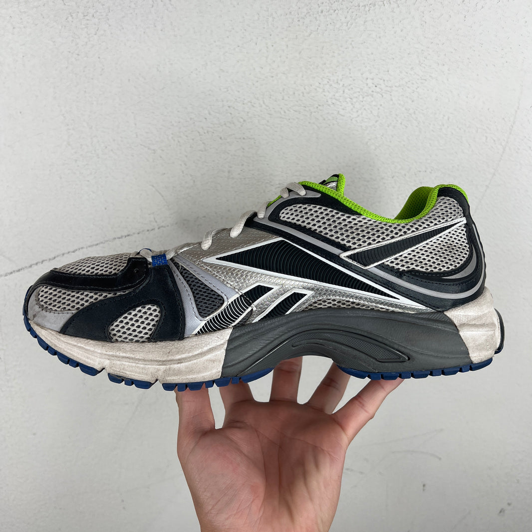 Vetements Reebok Blue/Green Spike Runner Sneakers