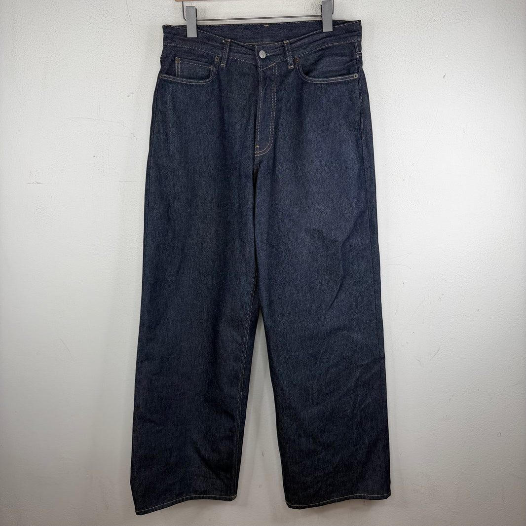 Acne Studios Raw Wash 1981 Jeans