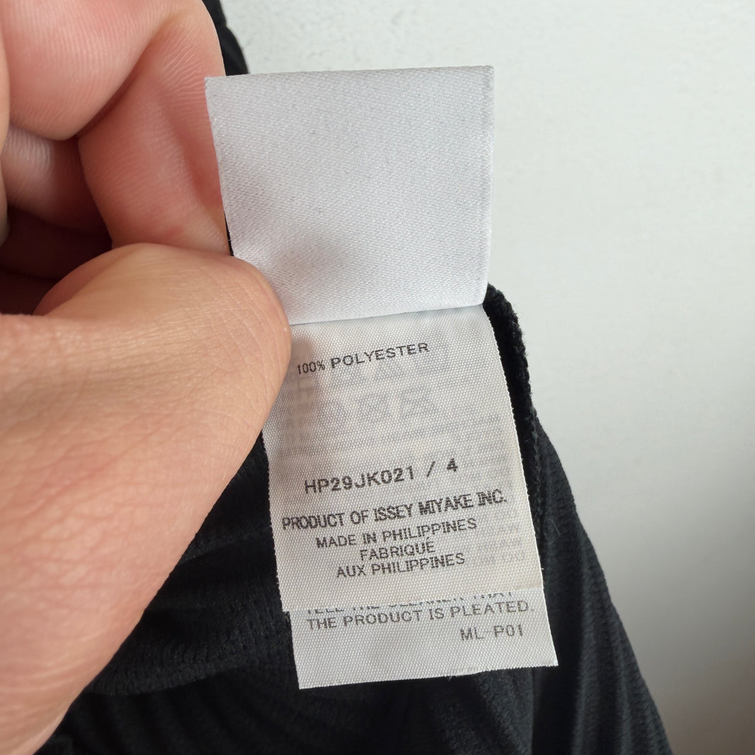 Issey Miyake Pleated Shirt Black