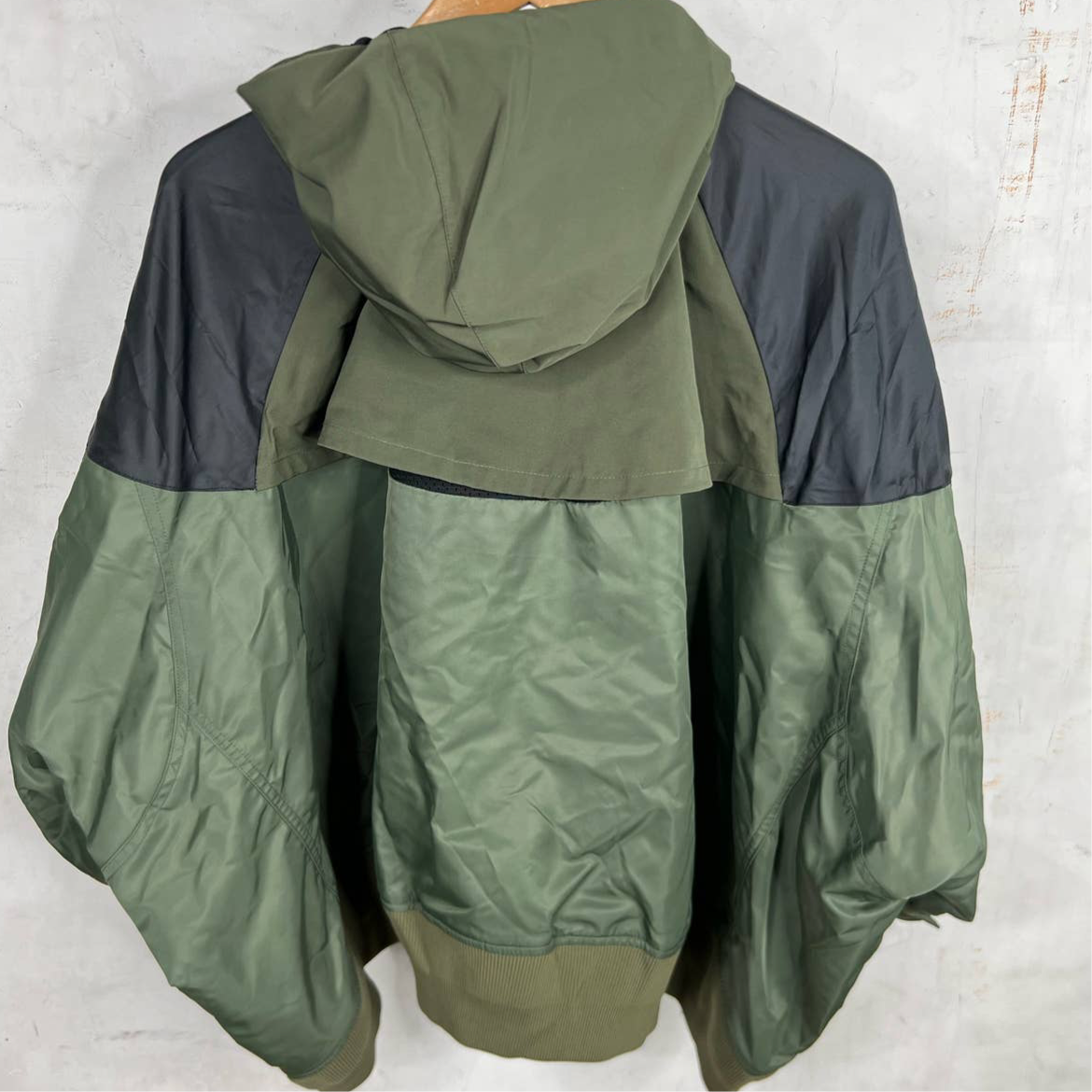 Sacai✖︎NIKE ウインドブレーカー
