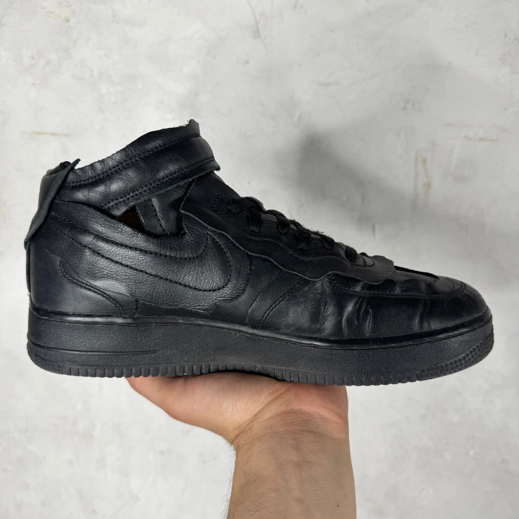 Nike x CDG Air Force 1 Mids