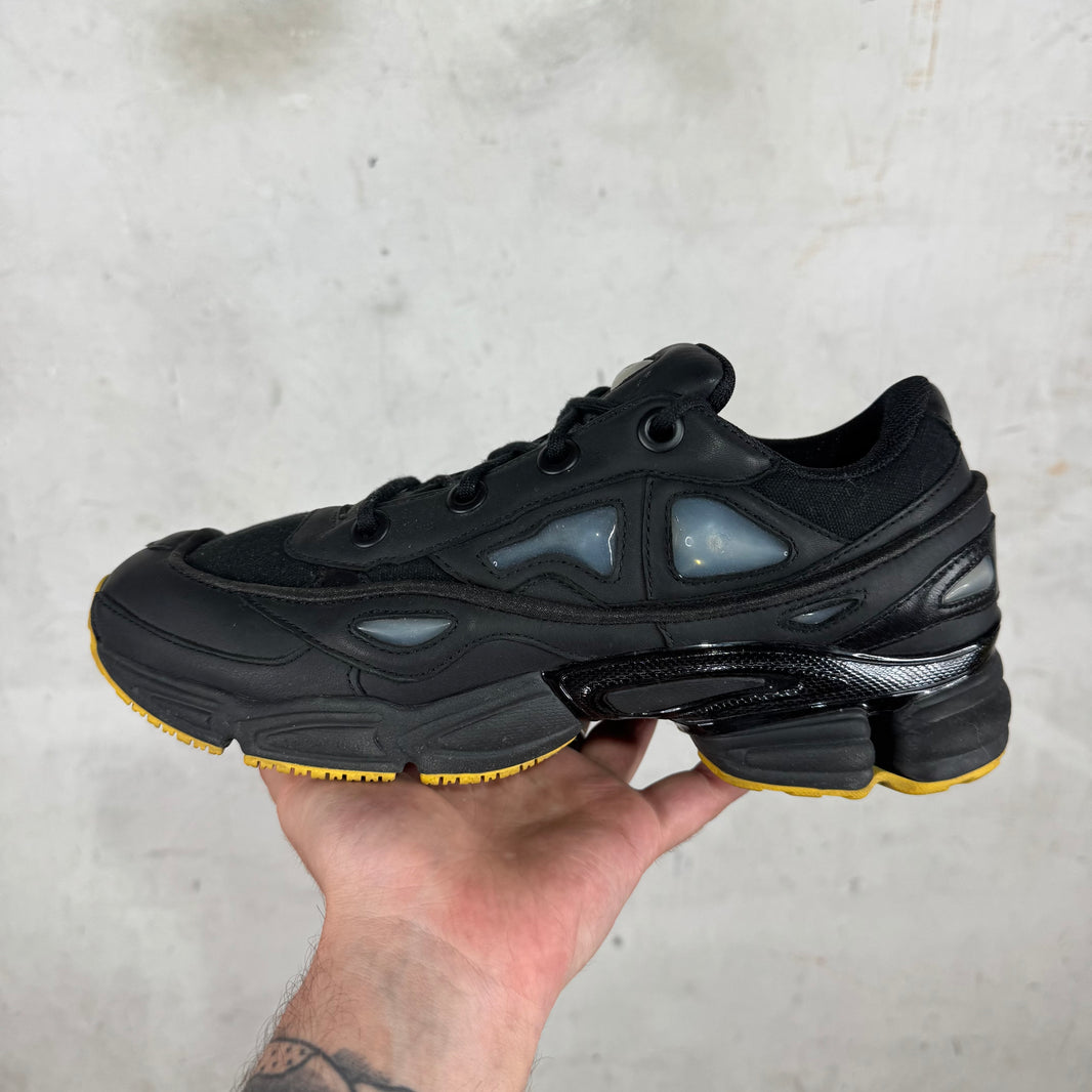Raf Simons Black Ozweego 3's