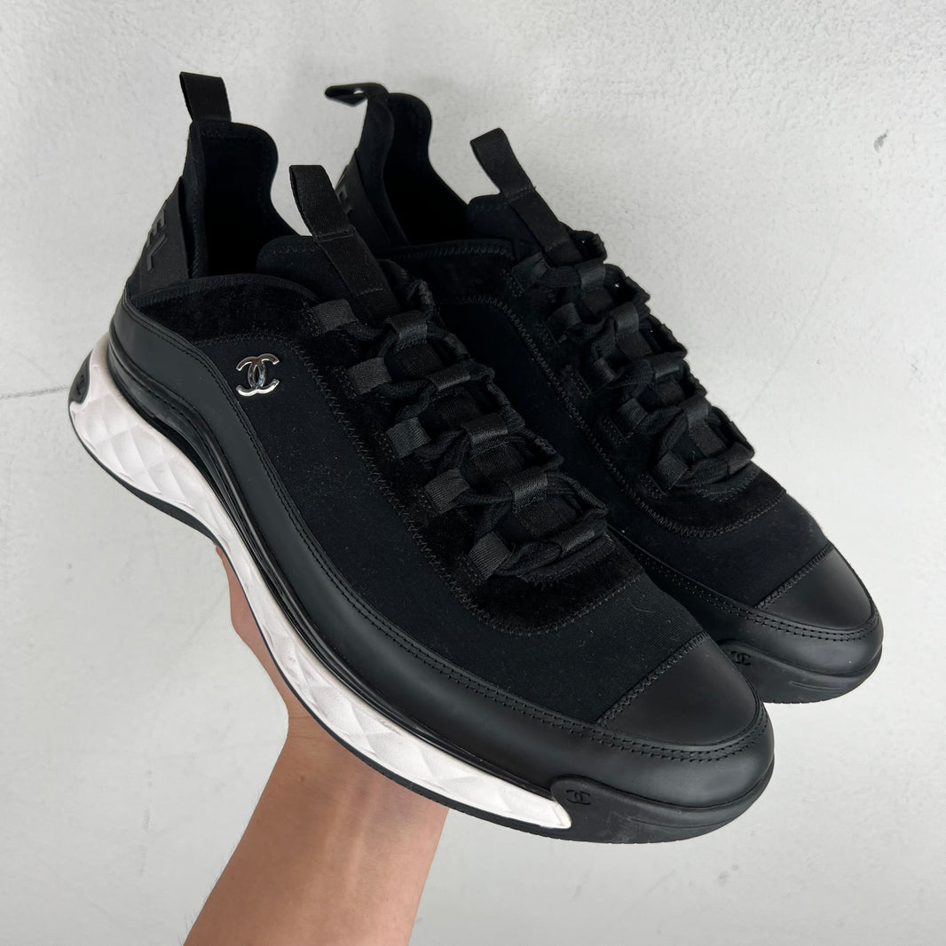 Chanel Velvet/Calfskin Mixed Fiber Runner Sneakers